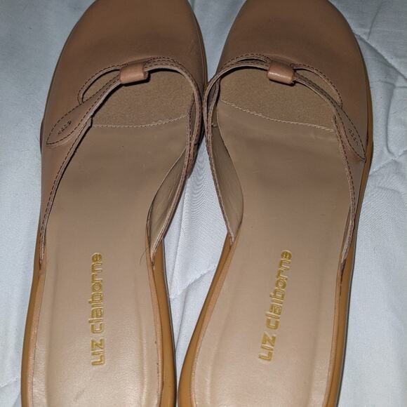 Liz Claiborne Mules Slides Leather Tan Neutral Minimalist Classic Shoes - Picture 3 of 4